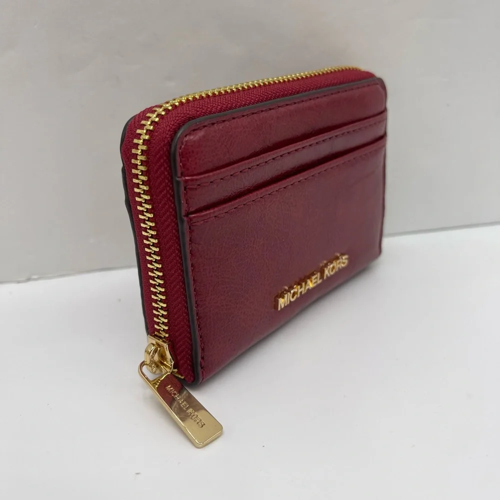 MICHAEL KORS Jet Set Medium Distressed Zip Around Card Case
Cherry 
NWT - Picture 9 of 16